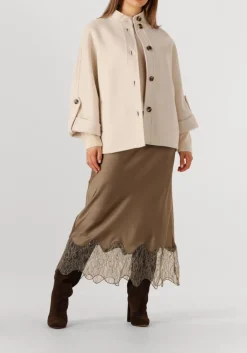 beige alter ego jack vajen