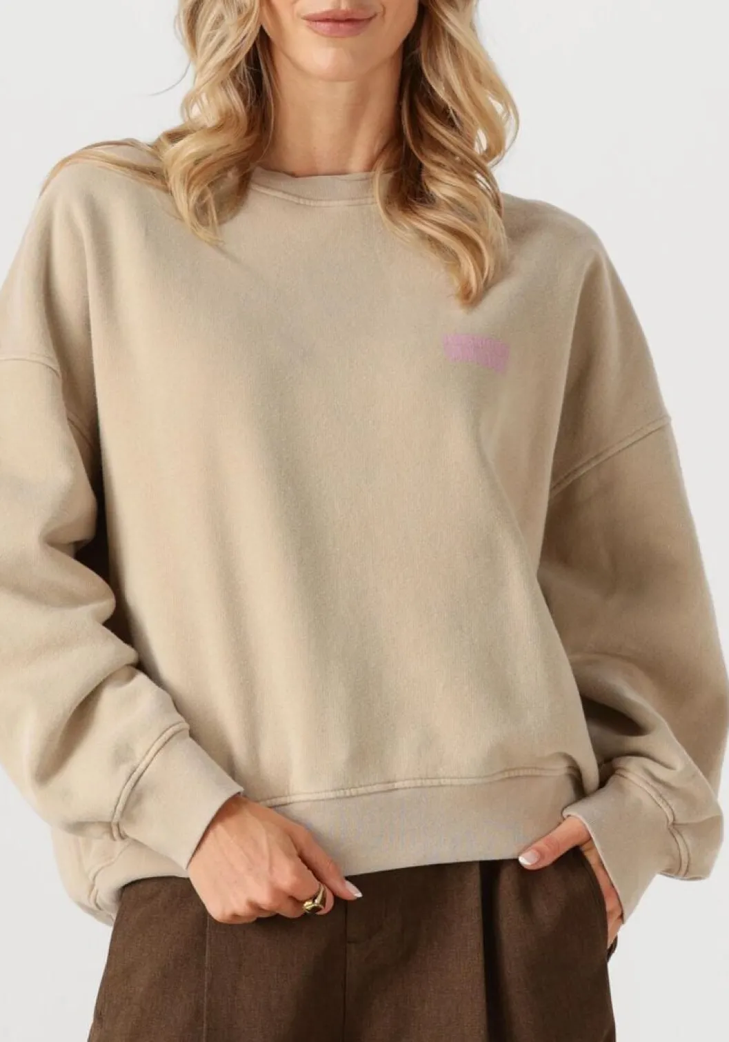 beige american vintage trui plizzy