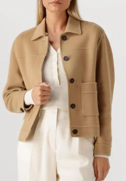 beige closed jack blouson