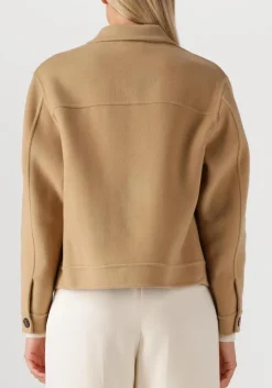 beige closed jack blouson