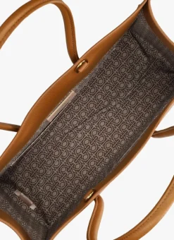 beige coccinelle handtas myrtha