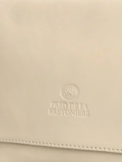 beige fred de la bretoniere schoudertas giulia
