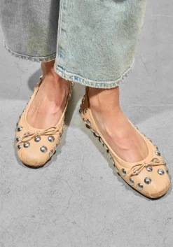 beige hogan ballerina's h684 ballerina borchie