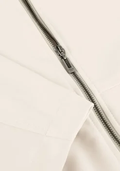 beige japan tky jack aya