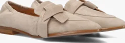 beige notre-v loafers 5672