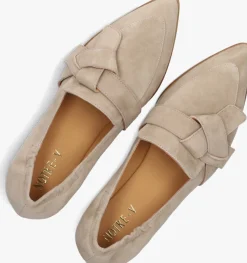 beige notre-v loafers 5672