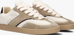 beige nubikk lage sneakers ray owen studs