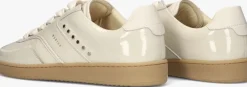 beige nubikk lage sneakers ray owen studs