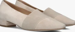 beige peter kaiser pumps 74242