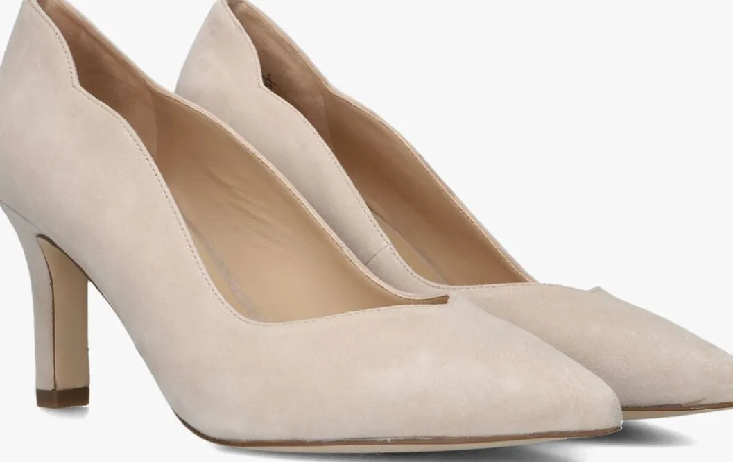 beige peter kaiser pumps 72442