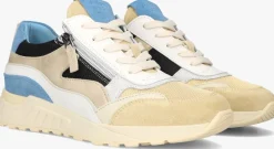 beige piedi nudi lage sneakers lore 22.02