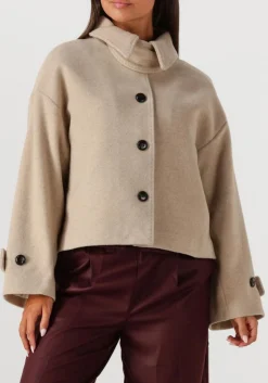 beige ruby tuesday jack mari
