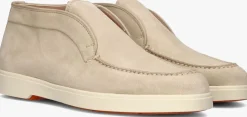 beige santoni sneakers andvari