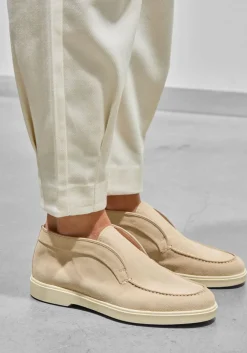 beige santoni sneakers andvari