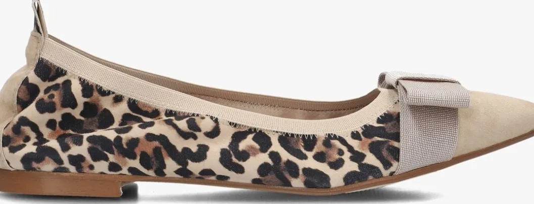 beige stefano lauran ballerina's ivonne