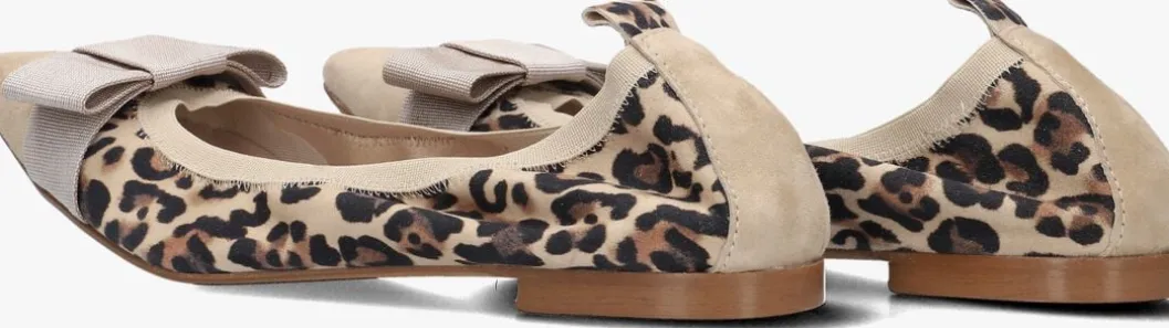 beige stefano lauran ballerina's ivonne