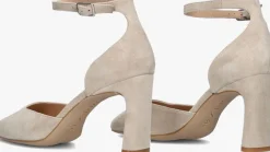 beige unisa pumps warren