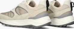 beige woolrich lage sneakers running man