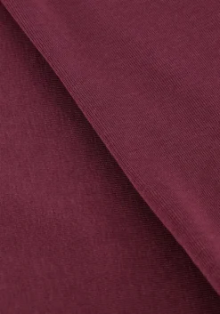 bordeaux haute l'amitié t-shirt neckline logo tee