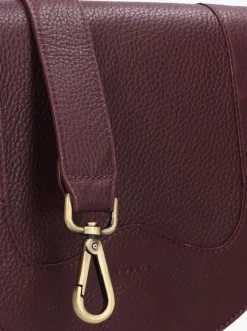 bordeaux via vai schoudertas mae lizzy