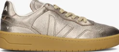 bronskleurig veja lage sneakers v-90