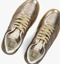 bronskleurig veja lage sneakers v-90