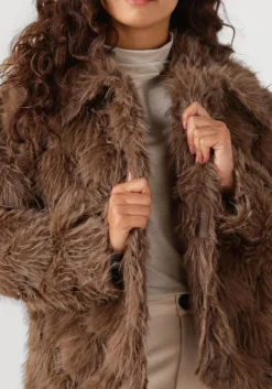 bruine aimee the label faux fur jas willem