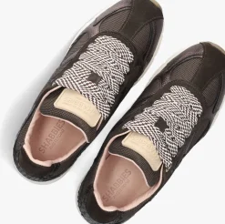 bruine shabbies lage sneakers celia race
