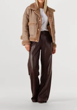 bruine studio ar faux fur jas faje