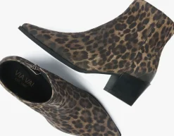 bruine via vai enkellaarsjes kate malina