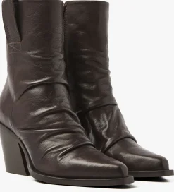 bruine via vai enkellaarsjes gioia stella