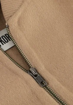 camel drykorn jack janwyn