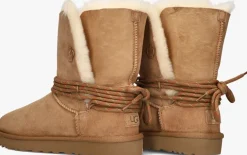 camel ugg vachtlaarzen w bailey tie