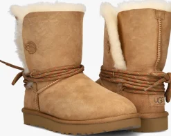 camel ugg vachtlaarzen w bailey tie