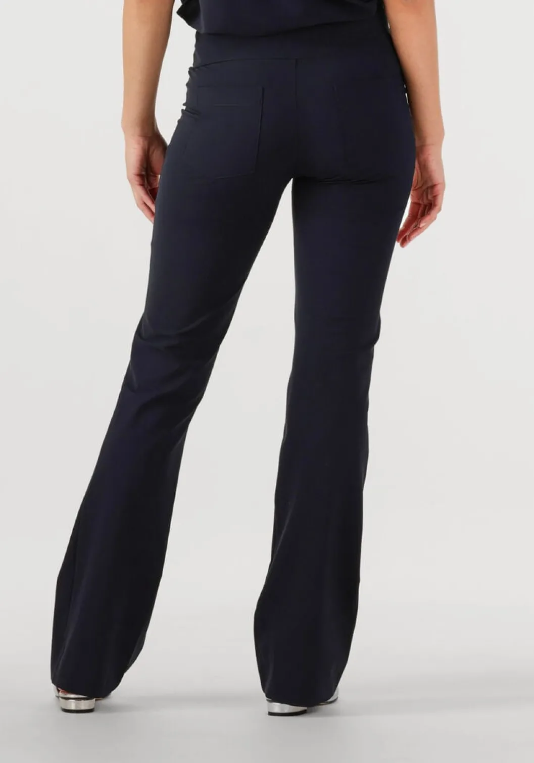 donkerblauwe japan tky flared broek zaya