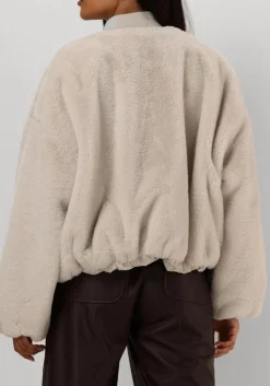 ecru beaumont jack max