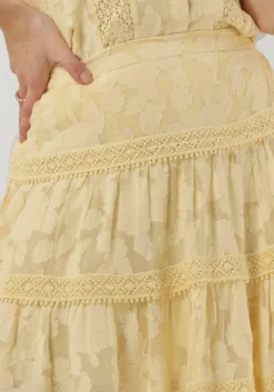 gele ibana minirok selma