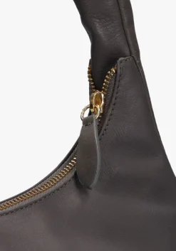 grijze anonymous copenhagen schoudertas shane grand pillow bag