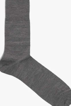 grijze falke sokken airport