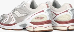 grijze saucony lage sneakers progrid triumph 4
