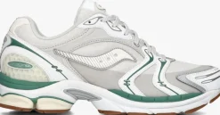 grijze saucony lage sneakers progrid triumph 4