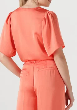 koraal dante6 t-shirt arvi satin butterfly sleeve top