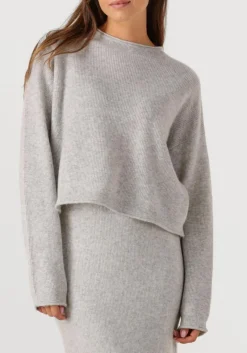 lichtgrijze american vintage trui raxow 2