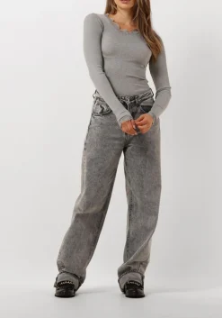 lichtgrijze rosemunde top babette silk t-shirt lace