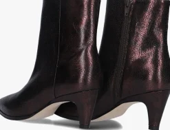 paarse via vai enkellaarsjes lina jackson