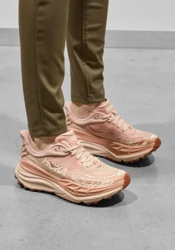 roze hoka lage sneakers stinson 7