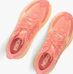 roze hoka sneakers clifton ls