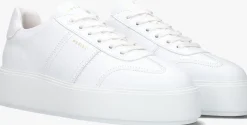 witte nubikk lage sneakers elise wing