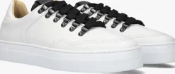 witte nubikk lage sneakers jagger roman