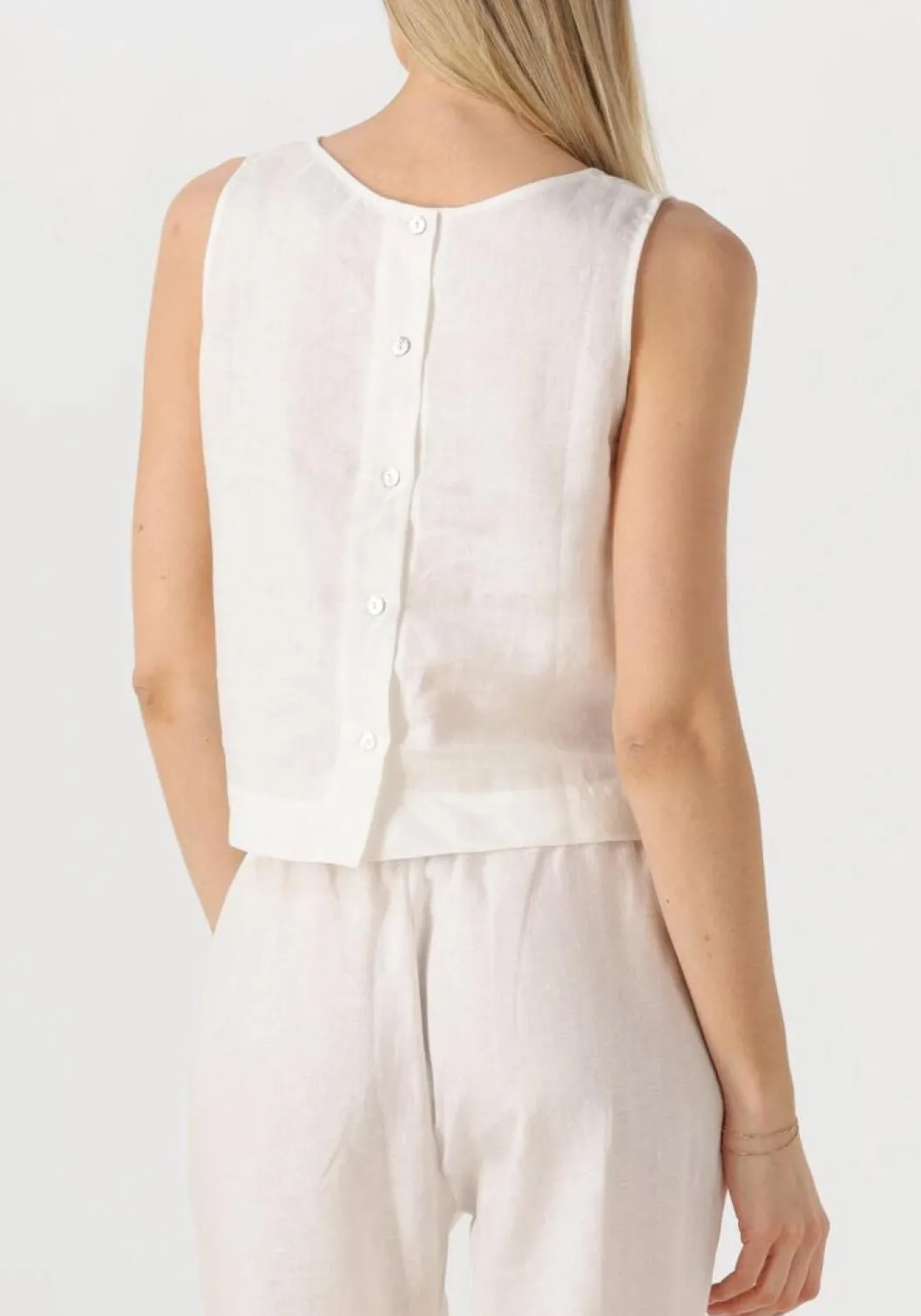 witte resort finest top crop top linen